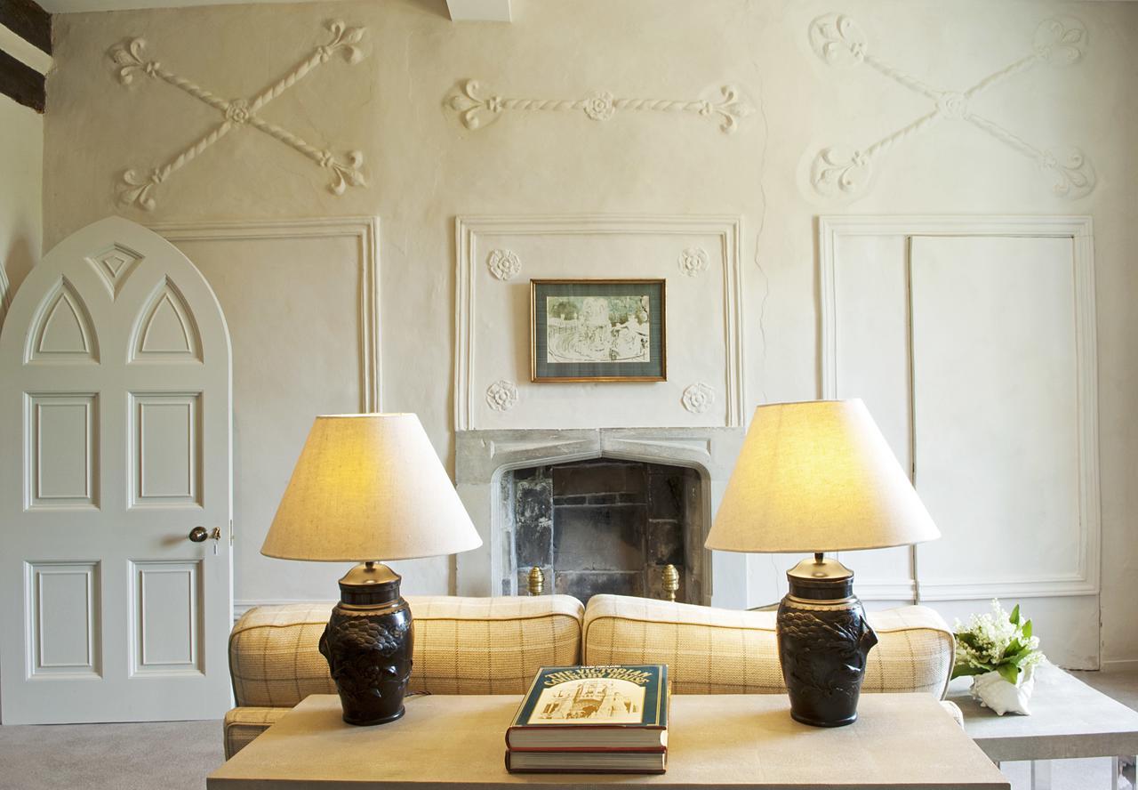 וויטצ'רץ' The North Wing - Combermere Abbey מראה חיצוני תמונה